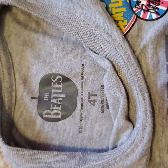 3 toddler t- shirts, Star Wars and The Beatles, sizes 2T - 4T - Picture 8 of 8